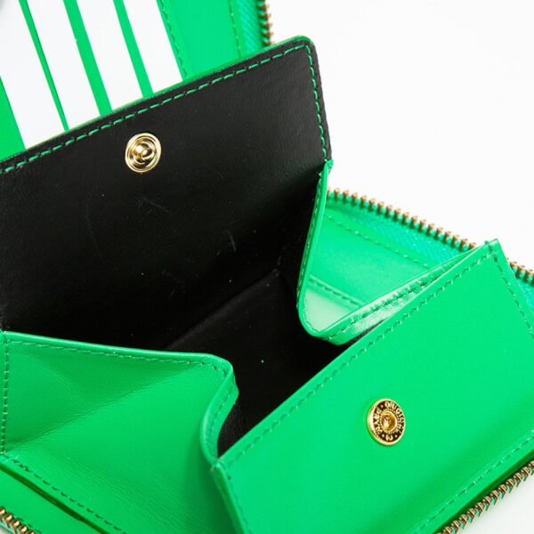 Embossed Box Wallet In Green - Image 5